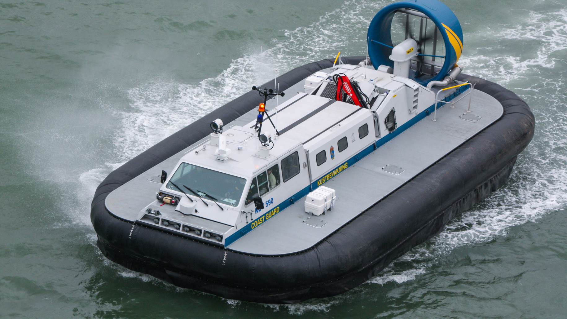 2450TD Hovercraft